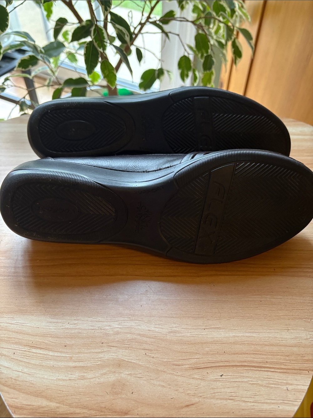 As NEW! Life Stride Brown Braided-Strap Ballet Flats never worn - Picture 5 of 7